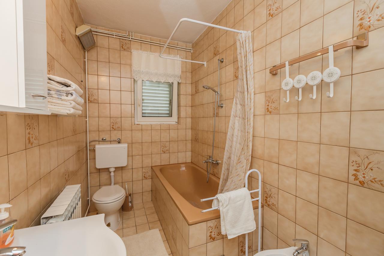 Apartman Mila Kaštela Εξωτερικό φωτογραφία