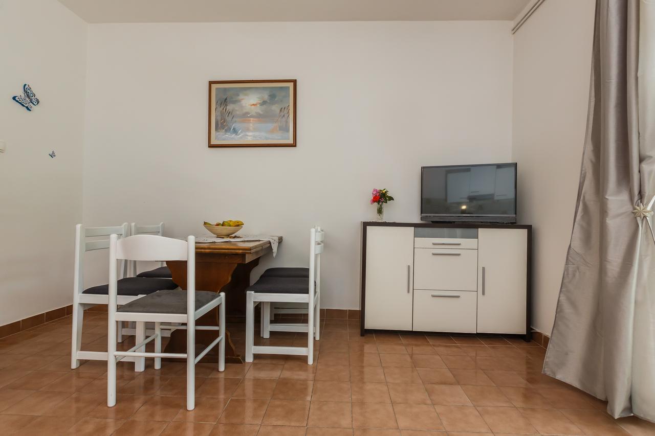 Apartman Mila Kaštela Εξωτερικό φωτογραφία