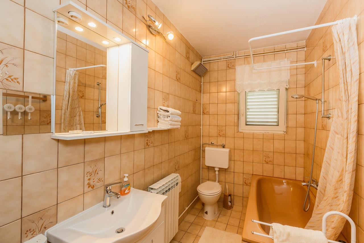 Apartman Mila Kaštela Εξωτερικό φωτογραφία