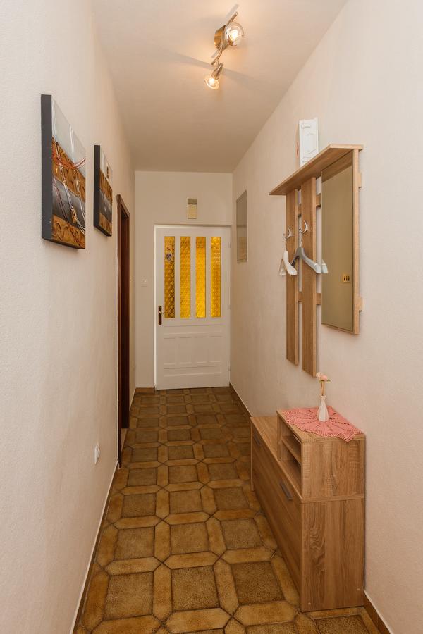 Apartman Mila Kaštela Εξωτερικό φωτογραφία