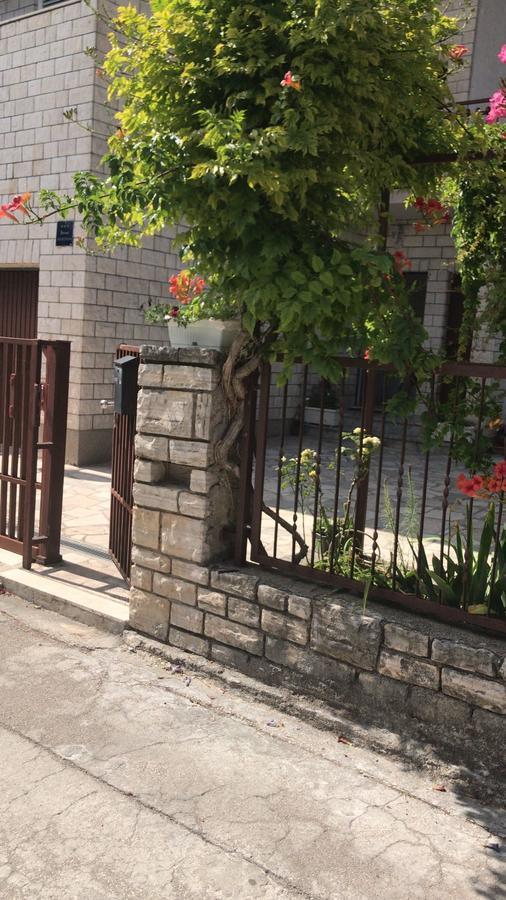 Apartman Mila Kaštela Εξωτερικό φωτογραφία